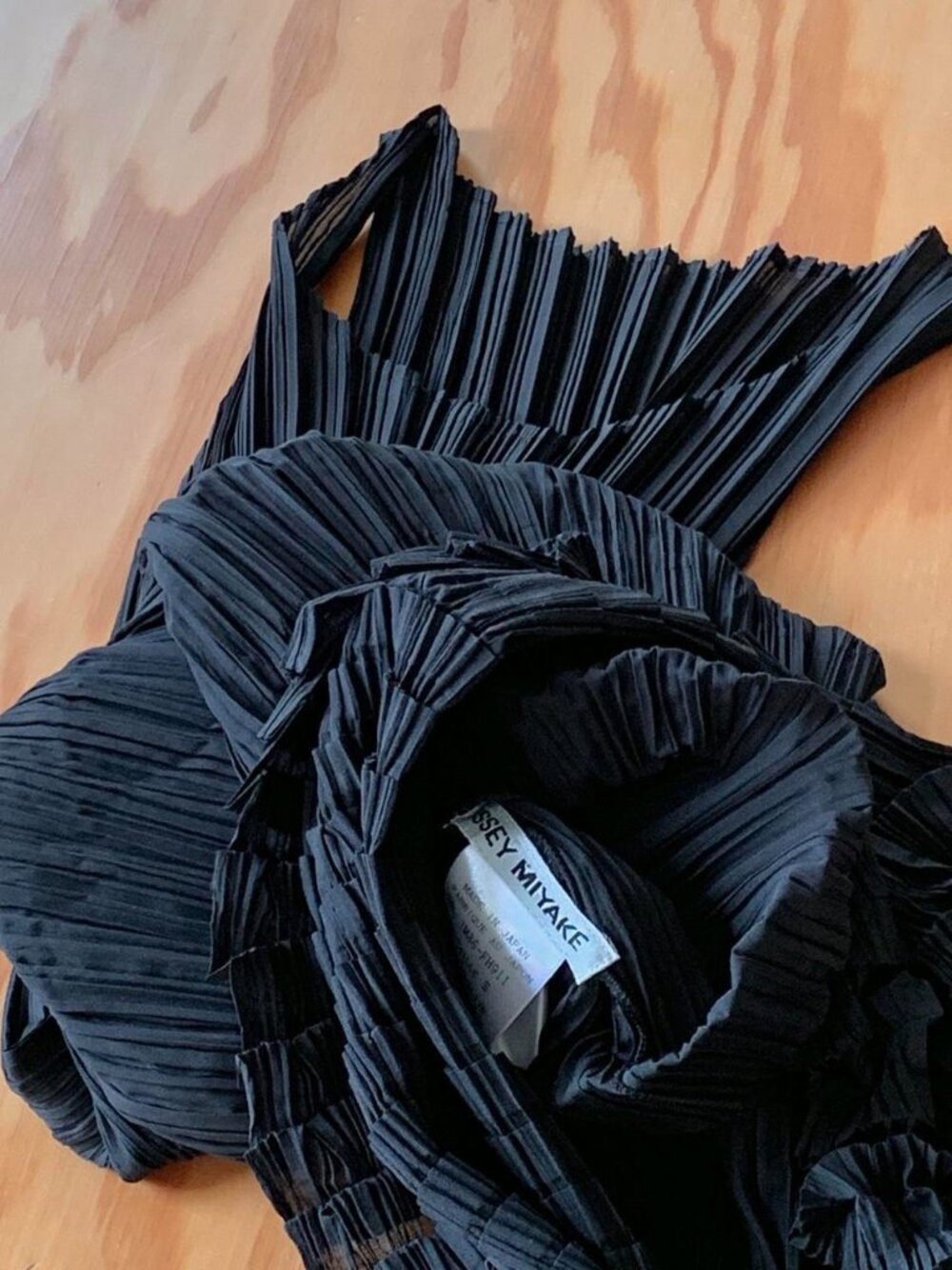 Issey Miyake Archive Stepped Pleated Tank Dress Black S - Picture 8 of 8